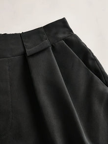 Shorts Feminino Cintura Baixa Premium com Bolsos | Bella Stilo